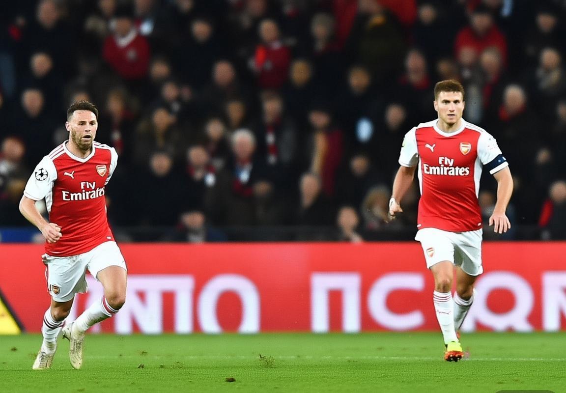 欧冠小组赛：阿森纳晋级在望，曼城轮换与纽卡斯尔联背水一战，解析英超球队欧冠征程